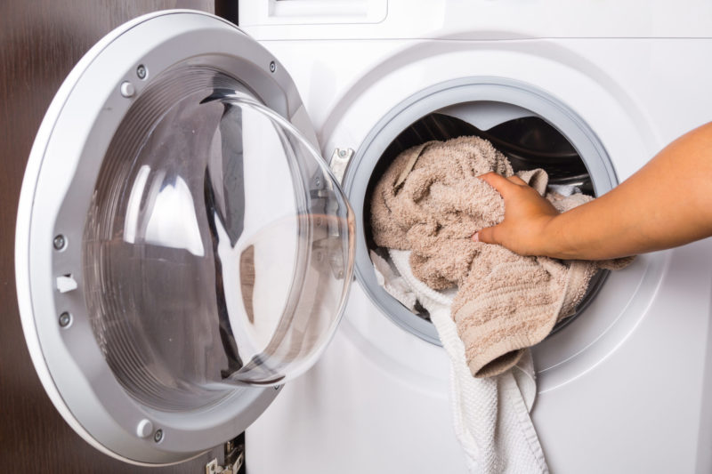 4 Signs You Need to Repair Your Washing Machine